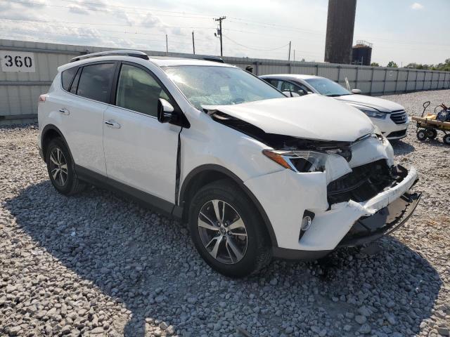 JTMWFREV9HD103746 - 2017 TOYOTA RAV4 XLE WHITE photo 4