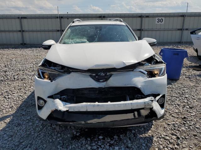 JTMWFREV9HD103746 - 2017 TOYOTA RAV4 XLE WHITE photo 5