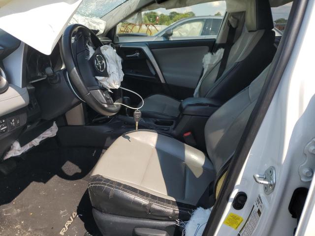 JTMWFREV9HD103746 - 2017 TOYOTA RAV4 XLE WHITE photo 7