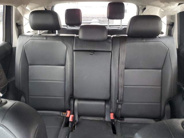 3VV2B7AX6JM066365 - 2018 VOLKSWAGEN TIGUAN SE GRAY photo 10