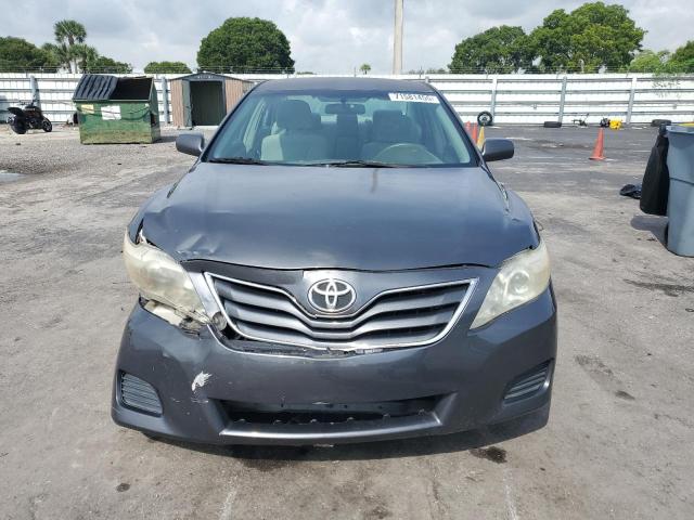 4T1BF3EK4AU086020 - 2010 TOYOTA CAMRY BASE GRAY photo 5