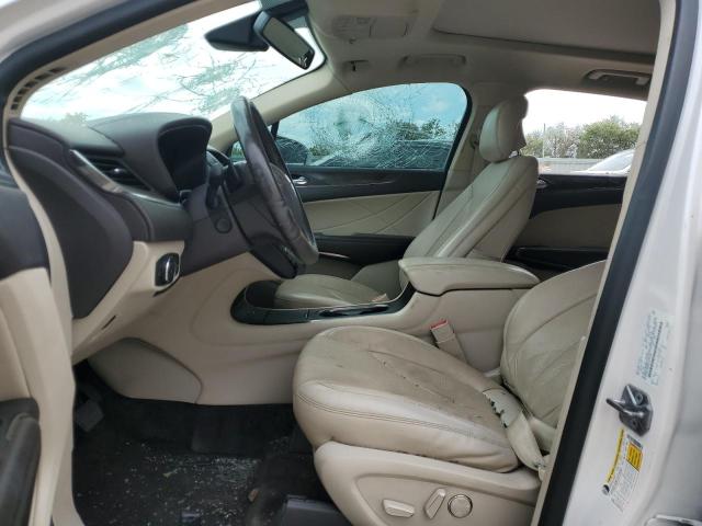 5LMCJ3D99JUL31795 - 2018 LINCOLN MKC RESERVE თეთრი ფოტო 7