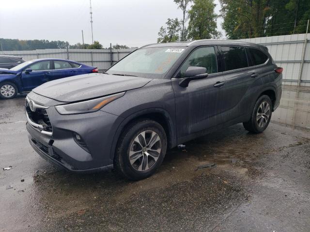 5TDGZRAH7NS142752 - 2022 TOYOTA HIGHLANDER XLE GRAY photo 1