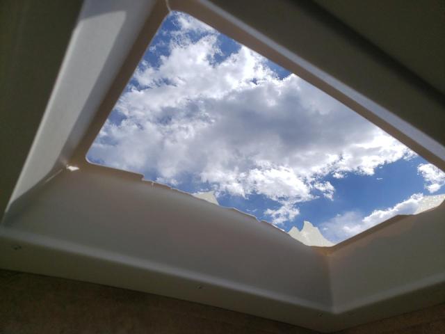 4YDT28024DB451575 - 2013 KEYSTONE OUTBACK TWO TONE photo 9