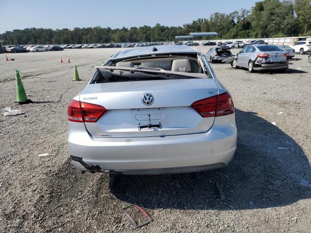 1VWAS7A32FC029536 - 2015 VOLKSWAGEN PASSAT S SILVER photo 6