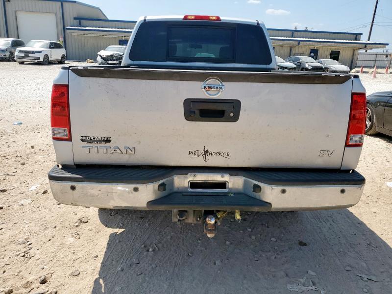 1N6AA0ED2FN515183 - 2015 NISSAN TITAN S 银色 照片 6