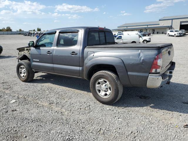 5TFLU4EN3DX069209 - 2013 TOYOTA TACOMA DOUBLE CAB GRAY photo 2