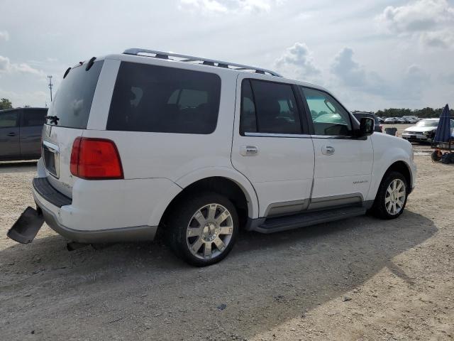 5LMFU27R63LJ21979 - 2003 LINCOLN NAVIGATOR 白色 照片 3
