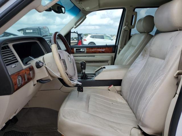 5LMFU27R63LJ21979 - 2003 LINCOLN NAVIGATOR 白色 照片 7