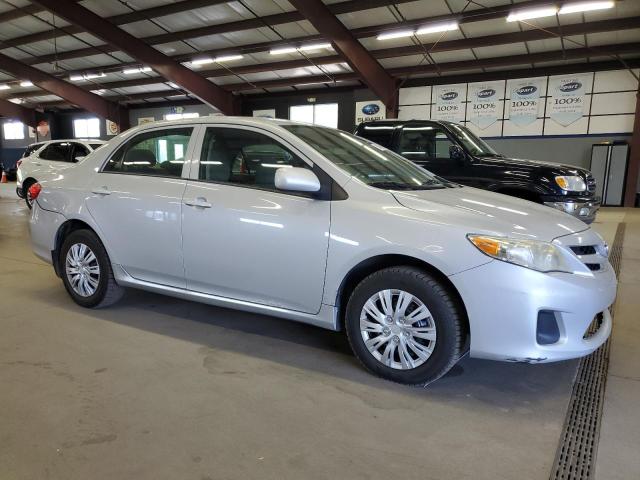 2T1BU4EE5DC958572 - 2013 TOYOTA COROLLA BASE SILVER photo 4