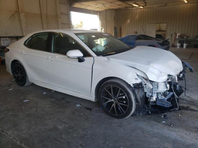 4T1G11AK4PU779774 - 2023 TOYOTA CAMRY SE NIGHT SHADE WHITE photo 4