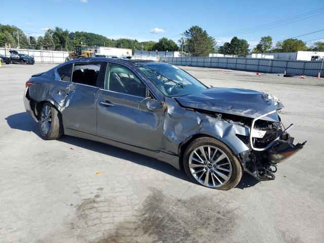 JN1EV7AR9JM431639 - 2018 INFINITI Q50 LUXE GRAY photo 4