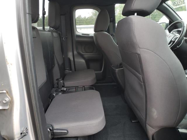 5TFSZ5AN5HX075172 - 2017 TOYOTA TACOMA ACCESS CAB SILVER photo 10