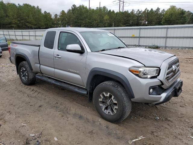 5TFSZ5AN5HX075172 - 2017 TOYOTA TACOMA ACCESS CAB SILVER photo 4