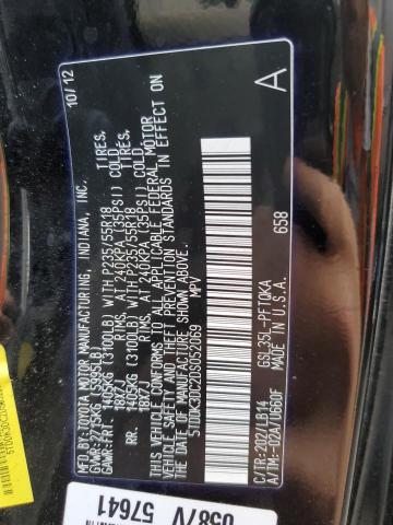 5TDDK3DC2DS052069 - 2013 TOYOTA SIENNA XLE შავი ფოტო 13