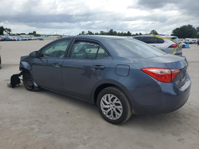2T1BURHE5HC756345 - 2017 TOYOTA COROLLA L CHARCOAL photo 2