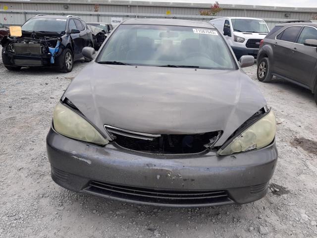 4T1BE32K55U572932 - 2005 TOYOTA CAMRY LE GRAY photo 5