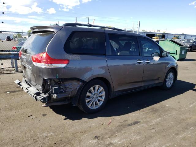 5TDDK3DC2ES080259 - 2014 TOYOTA SIENNA XLE GRAY photo 3