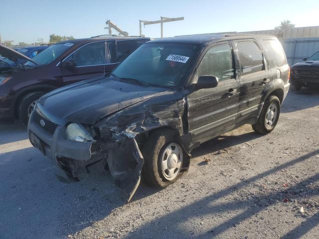 2004 FORD ESCAPE XLS, 