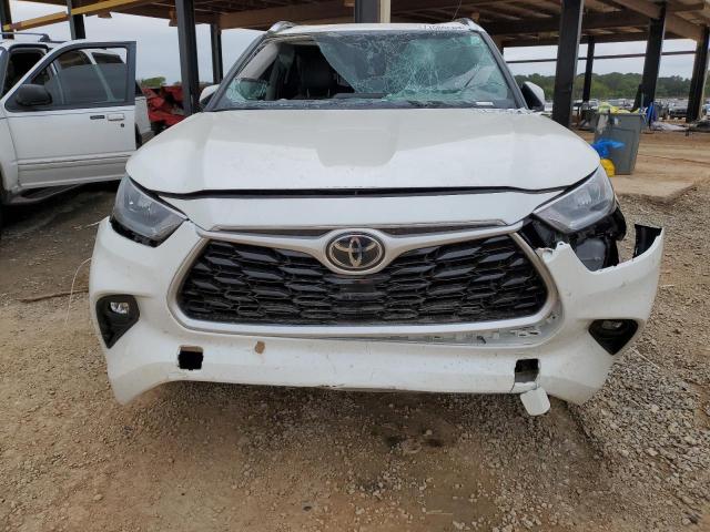 5TDGZRAH5LS510407 - 2020 TOYOTA HIGHLANDER XLE WHITE photo 5