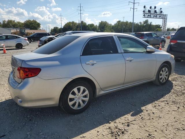 1NXBU4EE8AZ340348 - 2010 TOYOTA COROLLA BASE Gümüş foto 3