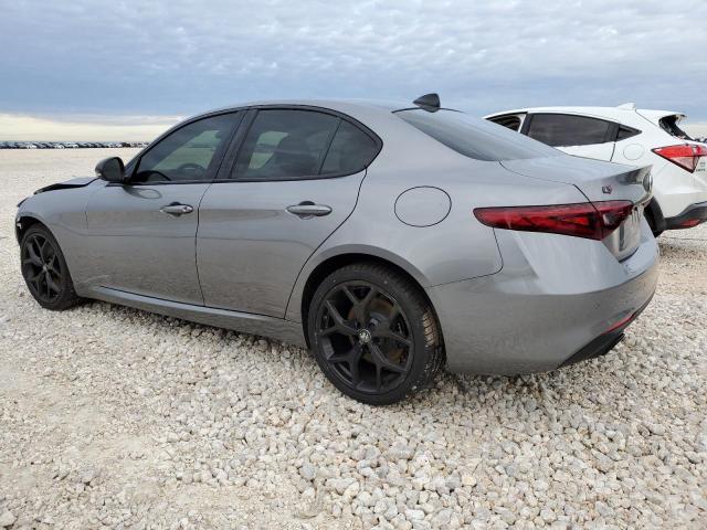 ZARFANANXL7639440 - 2020 ALFA ROMEO GIULIA GRAY photo 2