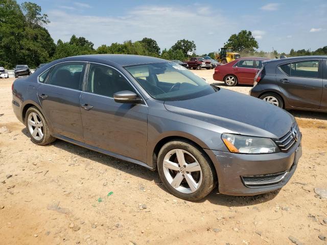 1VWBP7A35DC108833 - 2013 VOLKSWAGEN PASSAT SE GRAY photo 4