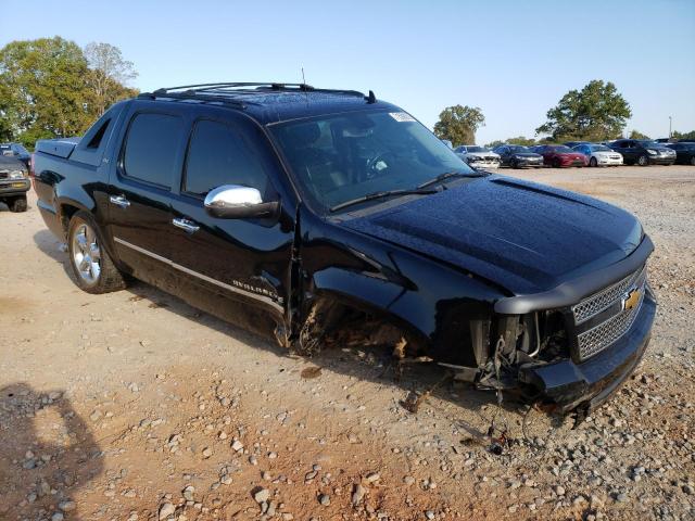 3GNTKGE71CG308145 - 2012 CHEVROLET AVALANCHE LTZ BLACK photo 4