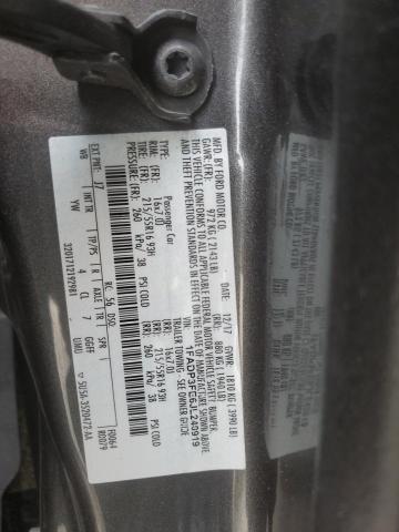 1FADP3FE6JL240919 - 2018 FORD FOCUS SE Gris foto 12