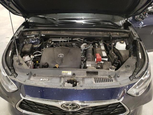 5TDFZRBH6NS228385 - 2022 TOYOTA HIGHLANDER PLATINUM BLACK photo 12