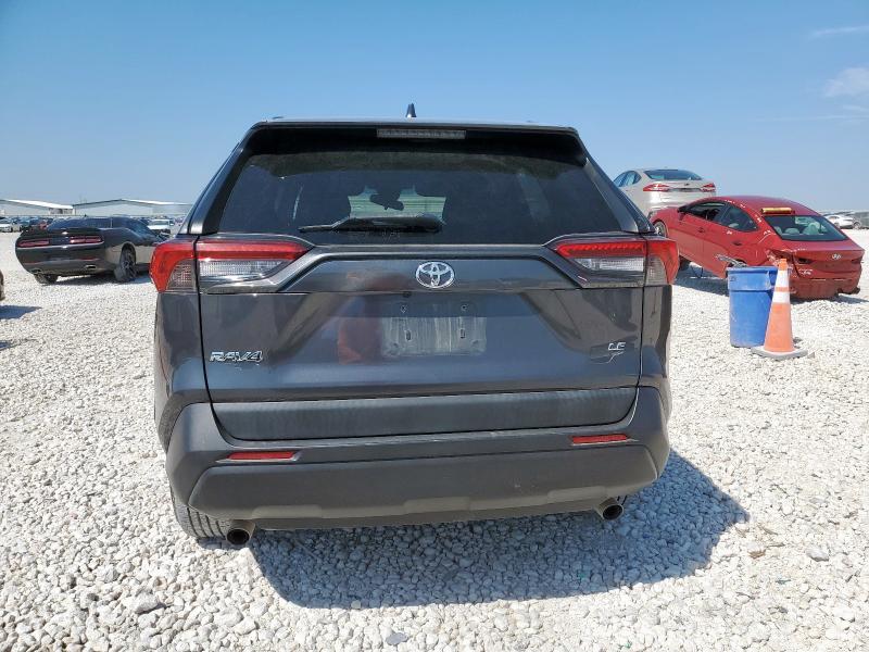 2T3H1RFV6KW002261 - 2019 TOYOTA RAV4 LE CHARCOAL photo 6