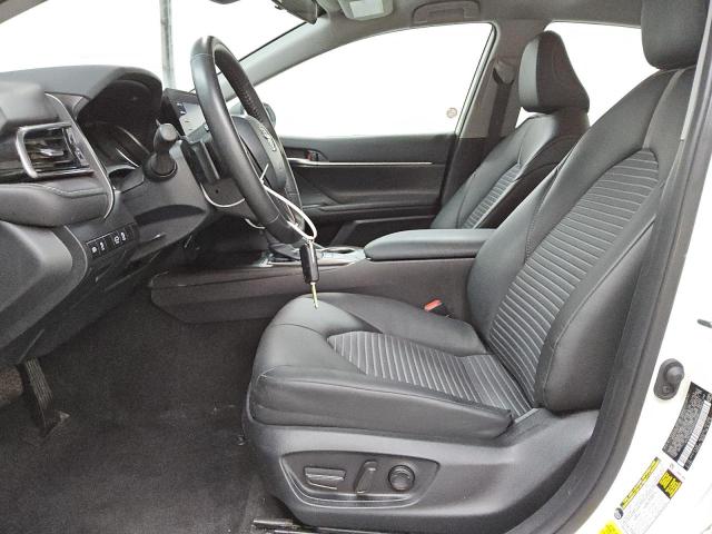 4T1G11AK5RU249638 - 2024 TOYOTA CAMRY SE NIGHT SHADE WHITE photo 7