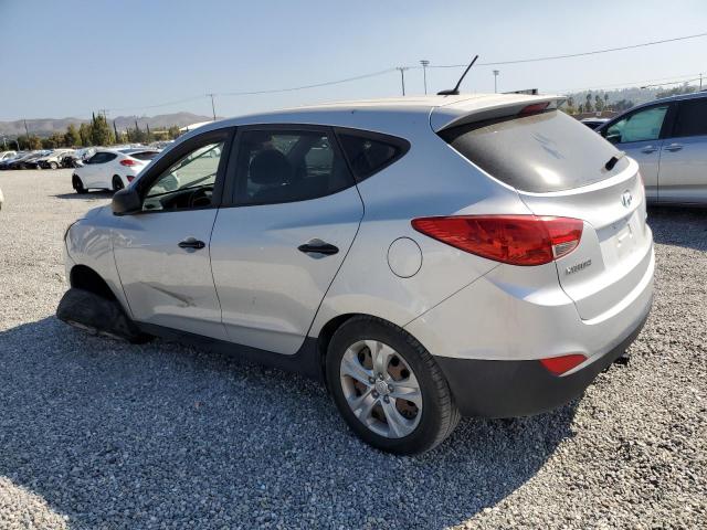 KM8JT3AB3CU410992 - 2012 HYUNDAI TUCSON GL SILVER photo 2