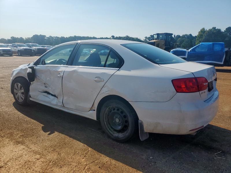 3VWDX7AJ8DM417699 - 2013 VOLKSWAGEN JETTA SE WHITE photo 2