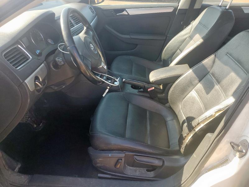 3VWDX7AJ8DM417699 - 2013 VOLKSWAGEN JETTA SE WHITE photo 7