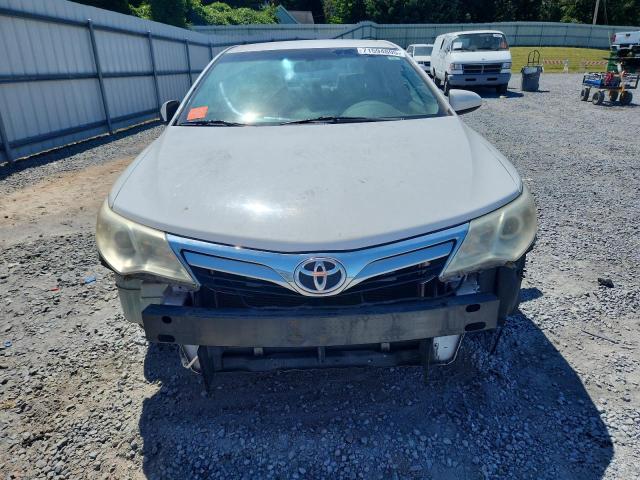 4T1BF1FK5CU151320 - 2012 TOYOTA CAMRY BASE WHITE photo 5
