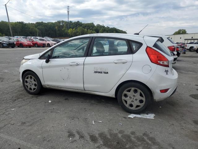 3FADP4TJ2DM215459 - 2013 FORD FIESTA S Ақ фото 2