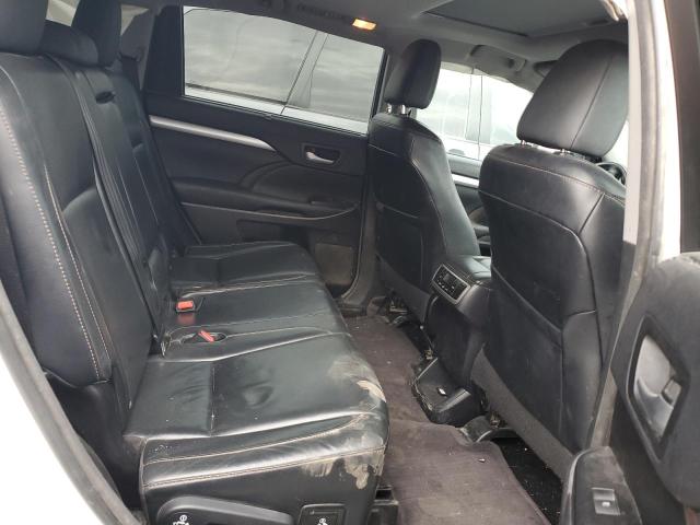 5TDJKRFH6GS241455 - 2016 TOYOTA HIGHLANDER XLE WHITE photo 11
