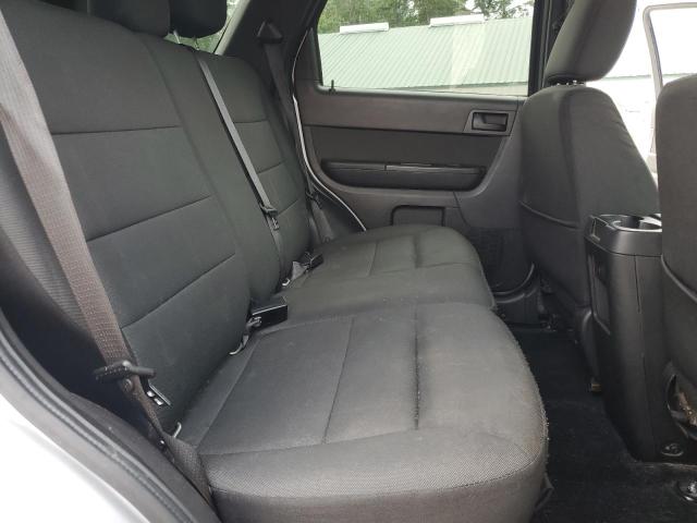 1FMCU9DG3BKC58433 - 2011 FORD ESCAPE XLT 银色 照片 11
