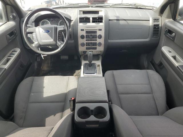 1FMCU9DG3BKC58433 - 2011 FORD ESCAPE XLT 银色 照片 8