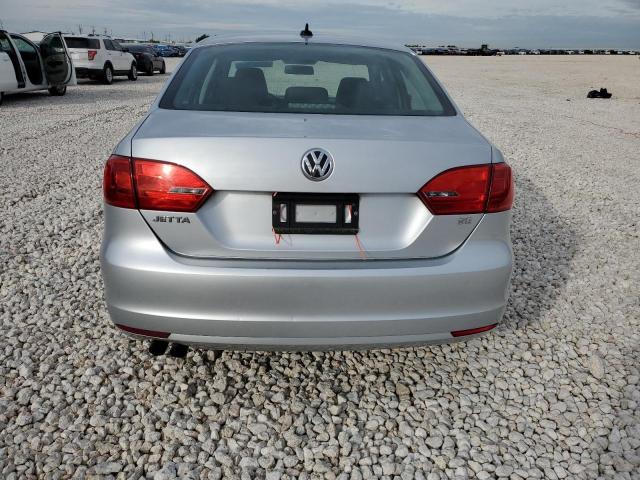 3VWD17AJ4EM302472 - 2014 VOLKSWAGEN JETTA SE SILVER photo 6