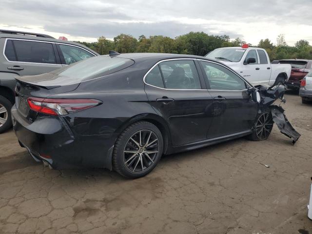 4T1T11BK0PU096046 - 2023 TOYOTA CAMRY SE NIGHT SHADE BLACK photo 3