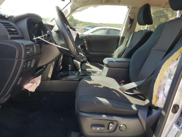 JTEBU5JR8J5515979 - 2018 TOYOTA 4RUNNER SR5/SR5 PREMIUM 银色 照片 7