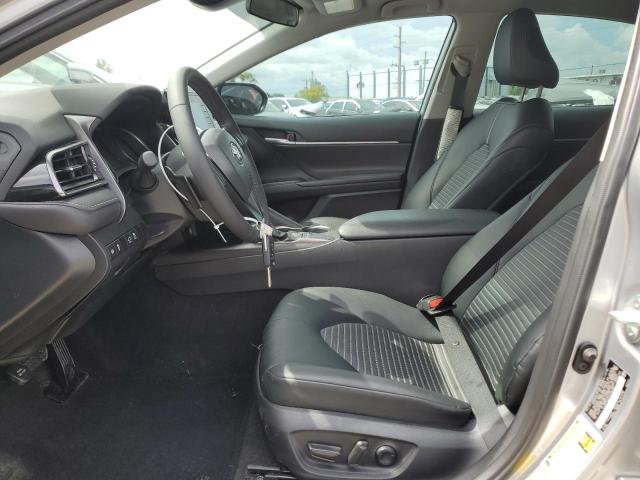 4T1G11AKXPU790780 - 2023 TOYOTA CAMRY SE NIGHT SHADE SILVER photo 7