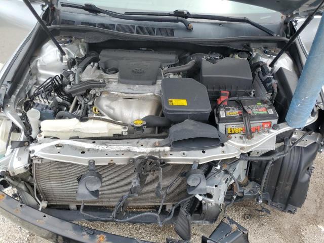 4T1BF1FKXFU905087 - 2015 TOYOTA CAMRY LE 银色 照片 11