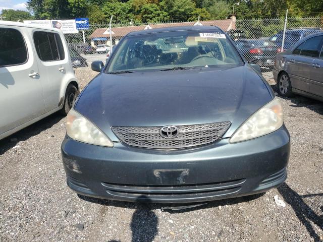 4T1BE32K32U593385 - 2002 TOYOTA CAMRY LE GREEN photo 5