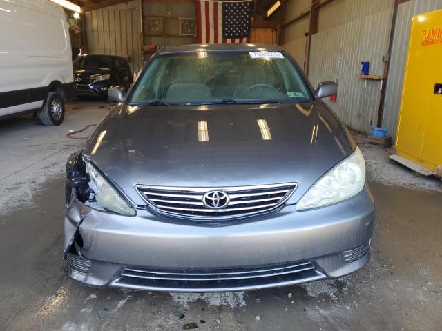 4T1BE30KX6U645278 - 2006 TOYOTA CAMRY LE GRAY photo 5