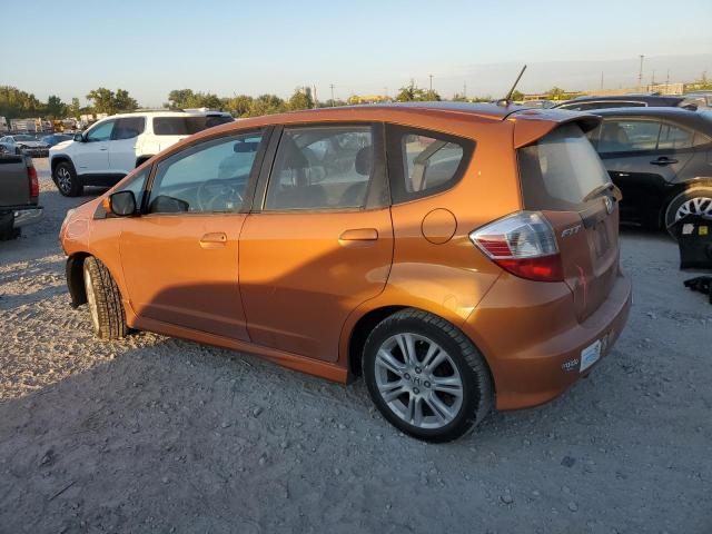 JHMGE8H40AC012802 - 2010 HONDA FIT SPORT ORANGE photo 2