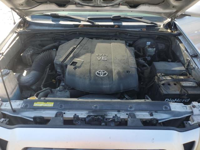 3TMJU4GN6AM093347 - 2010 TOYOTA TACOMA DOUBLE CAB PRERUNNER SILVER photo 11