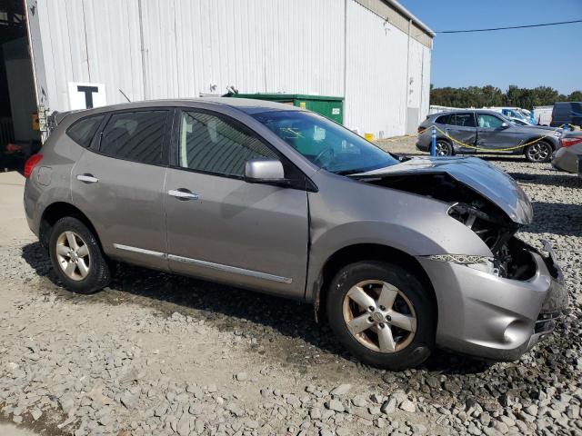 JN8AS5MT8DW040754 - 2013 NISSAN ROGUE S GRAY photo 4